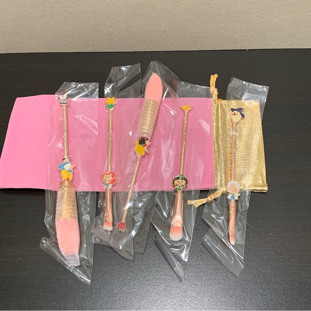 Princess Make-Up Brushes Set with Bag (5pcs) - Picture 2 of 2